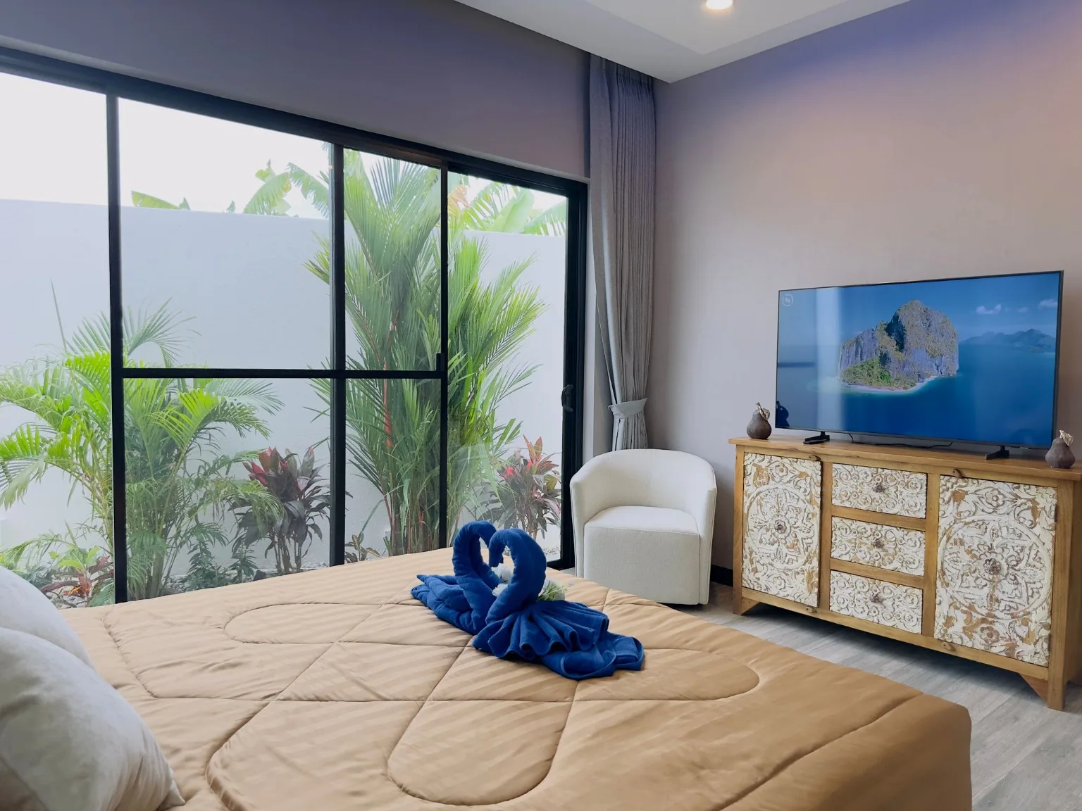 Villa Manon bedroom photo 2